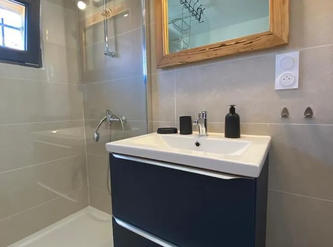 Le Petit * Balaruc-les-Bains