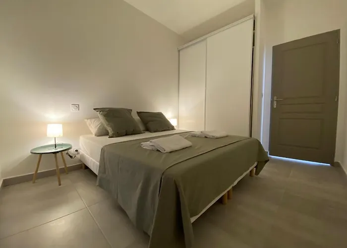 Le Petit * Balaruc-les-Bains